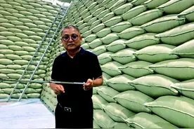 死磕“地球秃疮”，“碱痴”让盐碱地变“鱼米之乡”图片