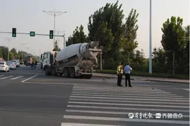 潍坊“9.20”事故调查：罐车未避让直行三轮车发生事故图片