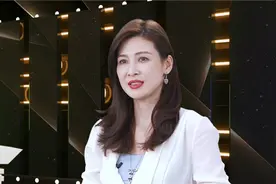 童蕾：《亮剑》后塑造独立知识女性 合作王千源赞其能吃苦视频封面