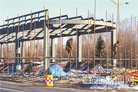 新区智轨 车站开建图片