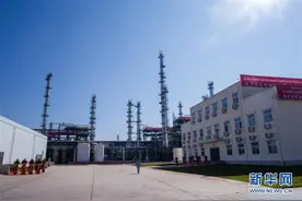 中老合资老挝首个石油炼化项目投产图片