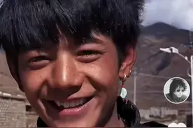 丁真走红视频并非买泡面时被抓拍！摄影师称在他舅家碰巧遇到图片