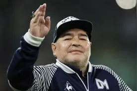 马拉多纳被曝去世前一周摔伤头部 连续3天没人照顾图片