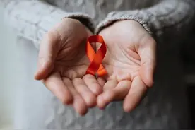 【世界艾滋病日】艾滋病10问10答图片