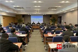 南通“重拳”整治内河港口码头：12月20日前完成环保设施认可，否则一律吊销港口经营许可证图片
