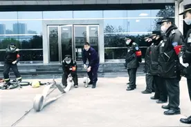 消防技能再培训 练好“武艺”保平安图片