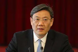 黑龙江省长王文涛任商务部党组书记，曾在上海工作20多年图片