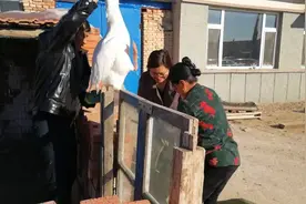 “超级马丽”变身记图片