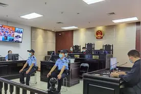 在东莞的香蕉林、鱼塘边、废弃工厂开“地下赌场”！这22人被判了图片