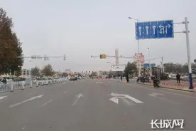 开车注意！丰润城区两处路口车道有变图片