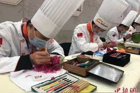 第三届楚菜美食博览会武汉开幕 各式特色楚宴“吸睛”图片