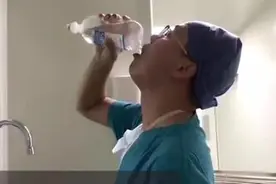 医生喝葡萄糖为什么会引发争议？图片