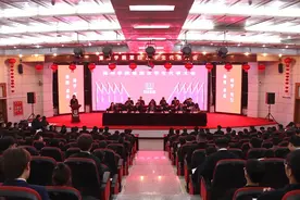 滁州学院第四次学生代表大会闭幕：为蔚园建设贡献青年力量图片