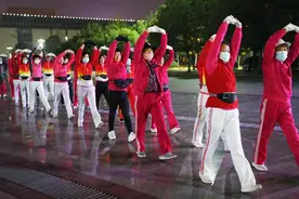 许昌解读“晚9点后不准跳广场舞”：量化跳舞时间为守法和执法提供指引图片