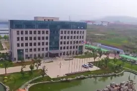 53秒丨产品在全球风电主轴市场占有率达30%！记者探访济南金雷科技股份公司图片