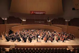 献礼建党百年，四代作曲家受委约共谱时代乐章图片