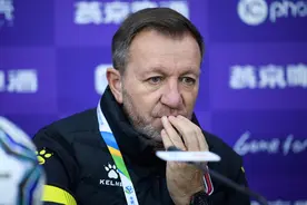 把兴城带出巴萨的影子 什么原因让功勋教练卡洛斯成了“前任”图片