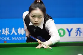唐春晓击败赵汝亮 中式台球大师赛诞生首位女冠军图片