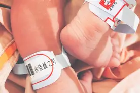 从“平凡女子”到“不平凡的母亲”，歌手徐佳莹生了图片