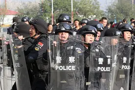 淬炼灞桥铁军 筑牢平安堤防图片