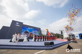 同燃激情，悅享感动 一汽解放首届卡友嘉年华聚享盛典华彩绽放图片