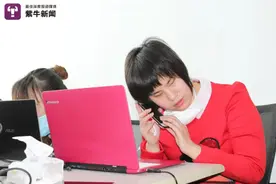 用声音追逐光明 90后盲人女孩率团录有声书创业图片