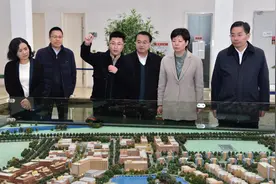 江苏省无锡市副市长 新吴区委书记蒋敏至园区调研图片