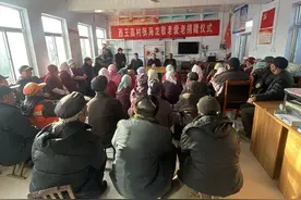 寿光田柳镇优秀青年张海龙回乡献爱心图片