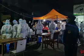直击核酸检测实验室：最快4小时拿结果，奋战30个小时完成近7万份检测图片