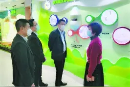 开平农商银行：金融筑巢金鸡致富图片