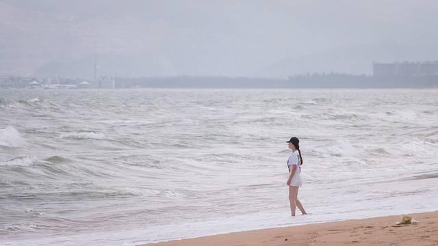 吐血整理三亚海棠湾、亚龙湾、三亚湾最全攻略，附详细吃、住、景点、交通信息