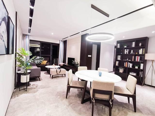 吐血整理三亚海棠湾、亚龙湾、三亚湾最全攻略，附详细吃、住、景点、交通信息