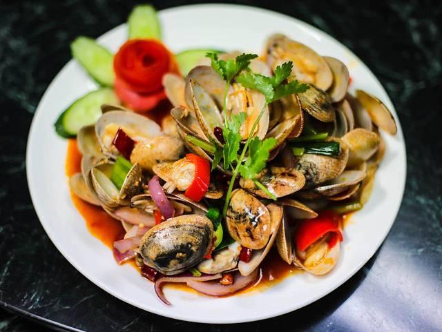 吐血整理三亚海棠湾、亚龙湾、三亚湾最全攻略，附详细吃、住、景点、交通信息