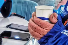 店主发了个朋友圈，没想到顾客坐不住了……图片