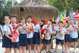 半月谈｜让孩子在劳动中流汗，这一课不可或缺图片