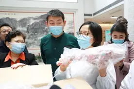 羊来了！蒙古国捐赠的羊到山东，济南、潍坊等地医疗队员已收到羊肉图片