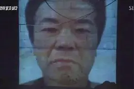 韩国素媛案罪犯刑满出狱 民众愤怒向赵斗顺扔鸡蛋 素媛原型罪犯赵斗顺出狱案件始末图片