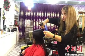 自立自强赢得幸福 新疆农村女子的“美丽”人生图片