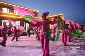 “千山号-幸福冰雪专列”首发团开启长春都市冰雪之旅图片