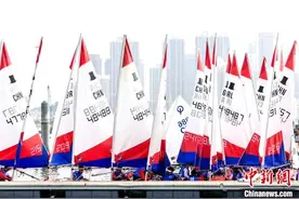 2020中国杯青少年帆船赛在深圳开赛图片