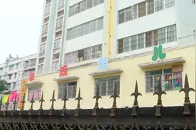 南宁长堽路一幼儿园突然关门，预收的下学期学费却不退图片