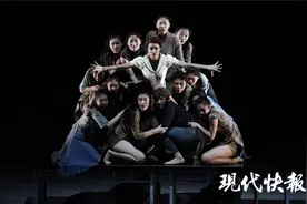 用灵魂起舞，探寻黑暗中的微光！舞剧《记忆深处》在南京感动上演图片