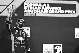 F1锦标赛迎来赛季收官之站 维斯塔潘轻松夺冠图片