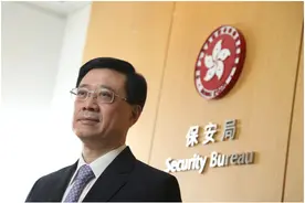 香港保安局局长李家超：社会由乱向治不能掉以轻心，针对部分被捕人士再作风险评估图片