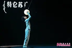 黎星用舞蹈讲述故事 水星记看哭现场评委图片