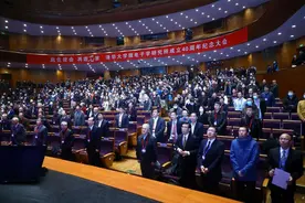 清华大学微电子所：40年来为集成电路发展贡献力量图片