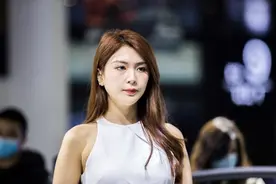 车模佳丽 惊艳星城图片