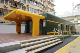 这列“绿皮火车”开进长宁这个小区→图片