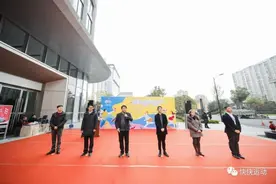 人生头一次中奖，杭州90后小哥激动坏了！不必羡慕，你也可以，每周二五日，速来图片