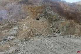河北一铁矿厂涉嫌非法采矿：矿井直通邻县矿区，井下存储4.8吨炸药无人看管图片